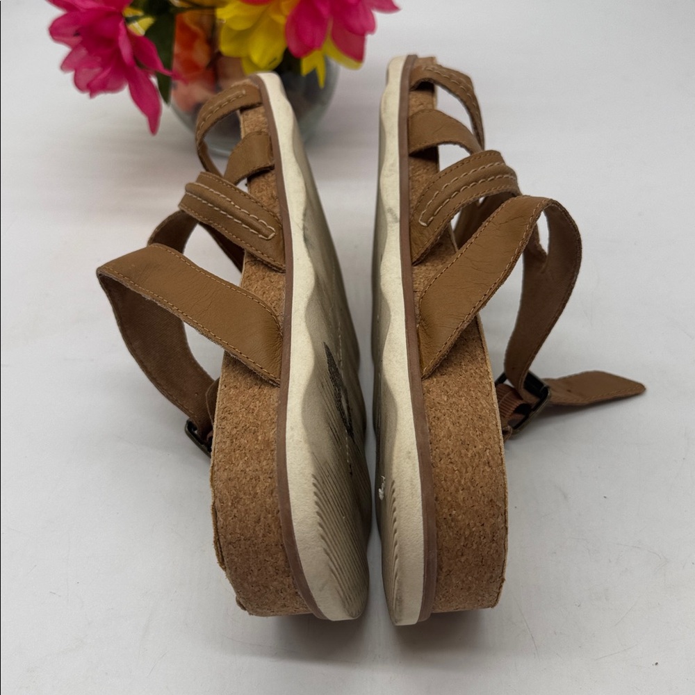 Clarks Women’s Brown Strappy Comfort Sandals Size 12 MCS9992P - Picture 4 of 7